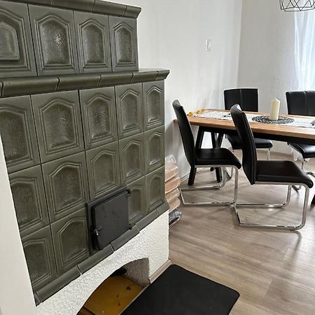 Gemuetliche Wohnung In Zentraler Lage Graz Luaran gambar